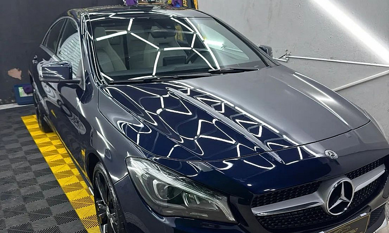 Mercedes-Benz Cla-20...