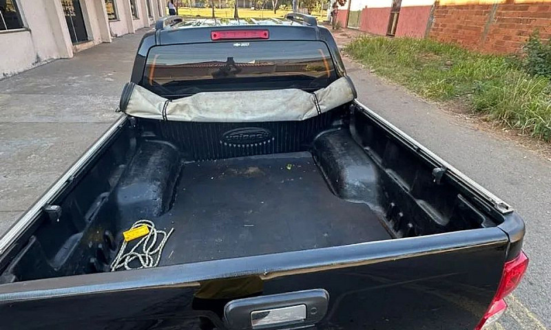 Chevrolet S10 Pick-U...