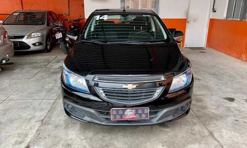 Chevrolet Onix Hatch...