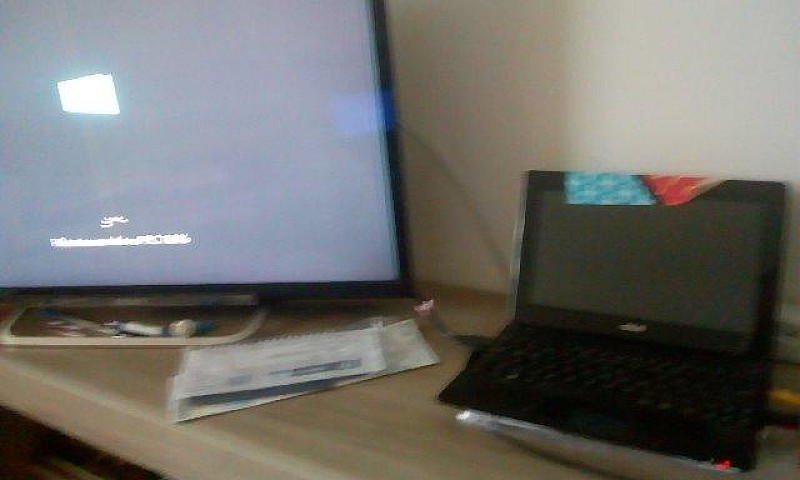 Netbook Asus Defeito...