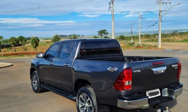 Hilux Srv 2019 Diese...