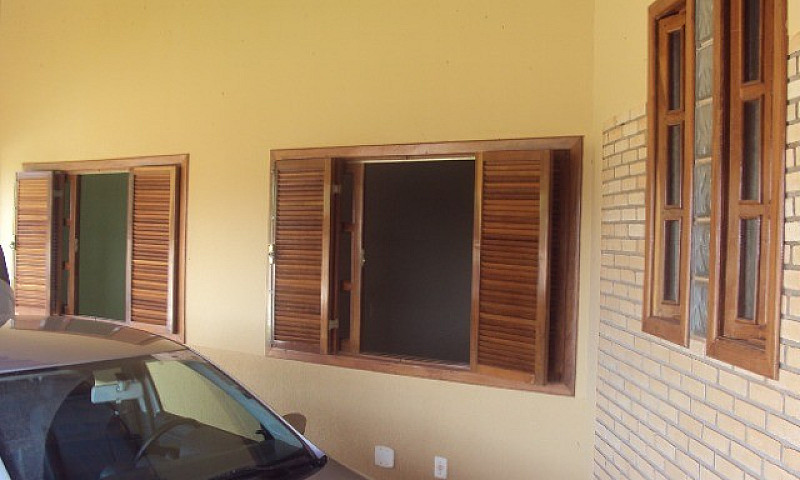 Casa 3 Quartos, 230 ...
