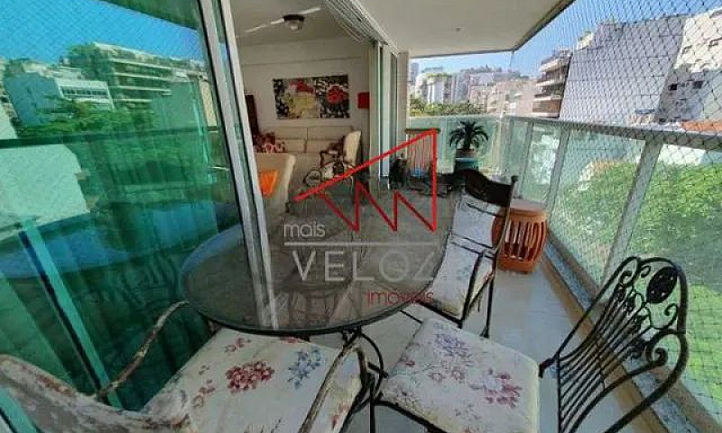 Apartamento-À Venda-...
