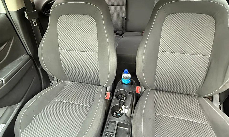 Chevrolet Onix Joy H...