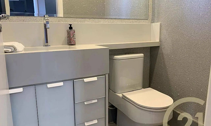 Casa Com 3 Dormitóri...