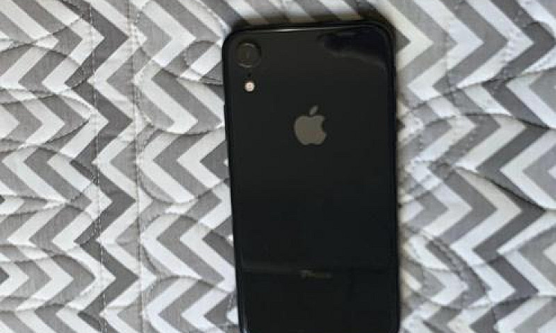 Vendo Iphone Xr...