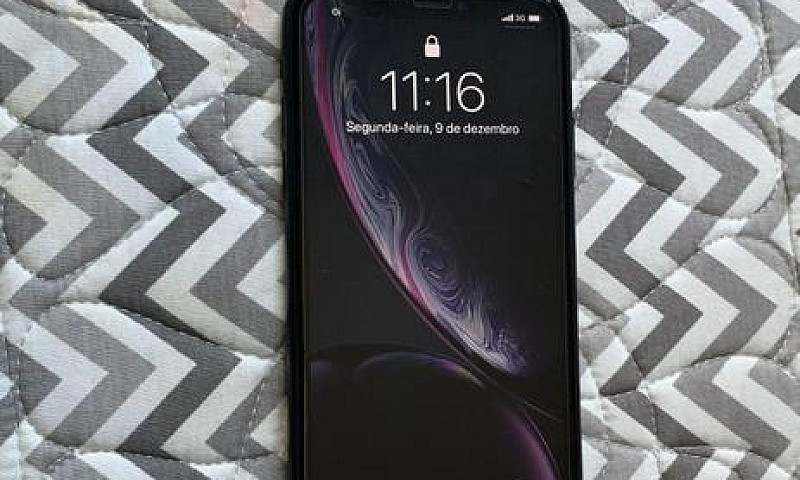 Vendo Iphone Xr...