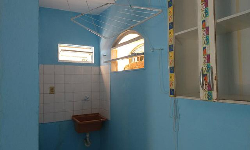 Alugo Casa Próximo A...
