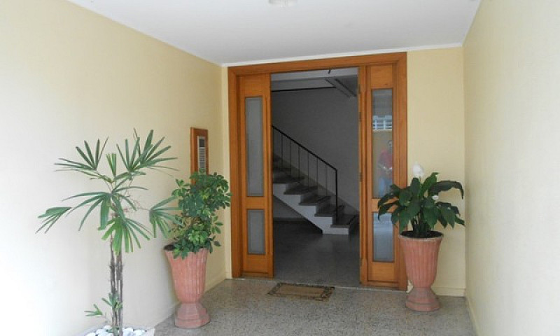 Apartamento Em Parte...
