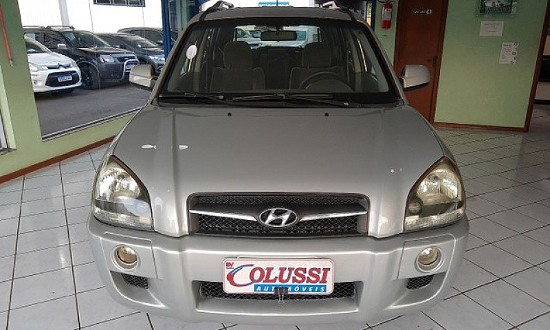 Tucson Gls 2.0 At...