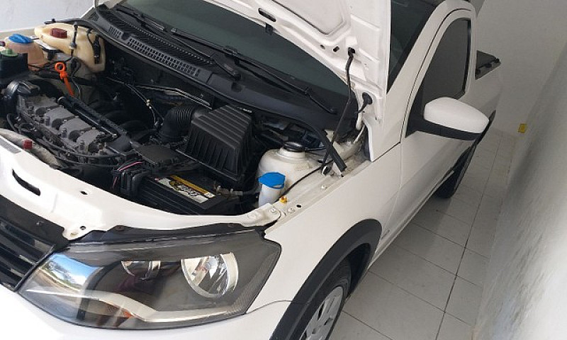 Saveiro 1.6 2014 Uma...