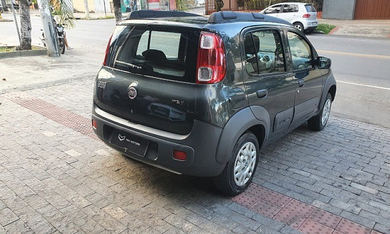 Vendo Uno 2011 - Mui...
