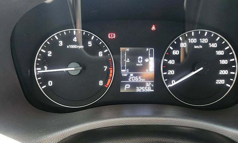 Hyundai Creta Attitu...
