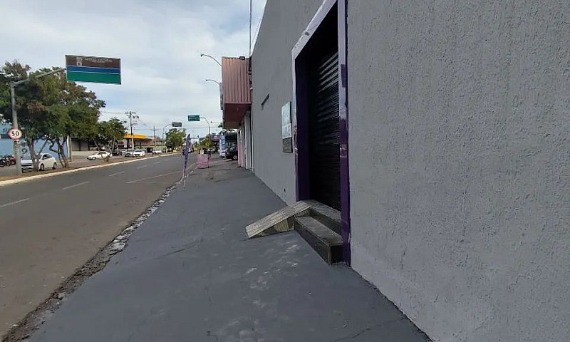 Aluga-Se Galpão Jard...