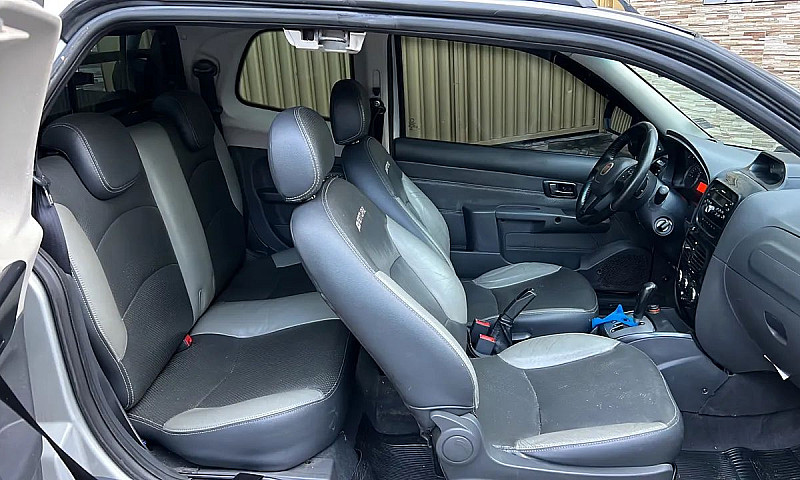 Fiat Strada Adv.1.8 ...