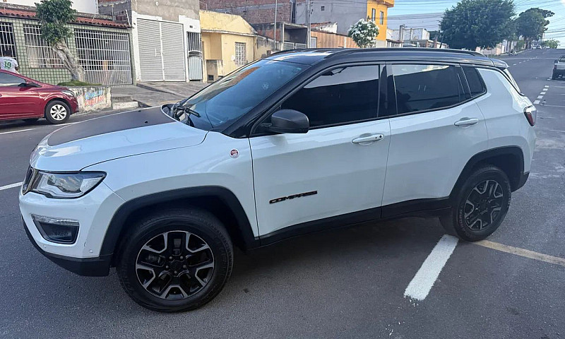 Jeep Compass Trailha...