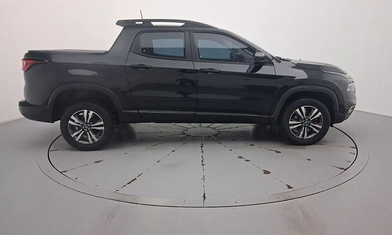Fiat Toro Freedom 1....