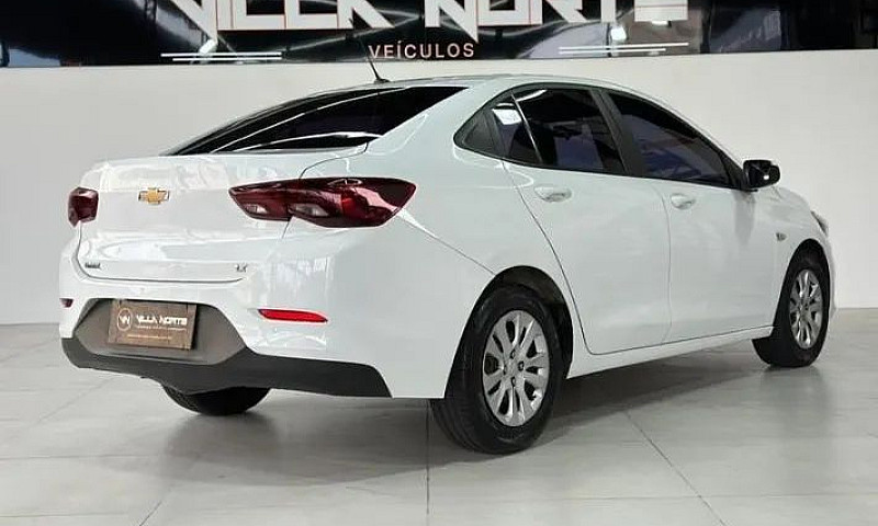 Chevrolet Onix Plus ...