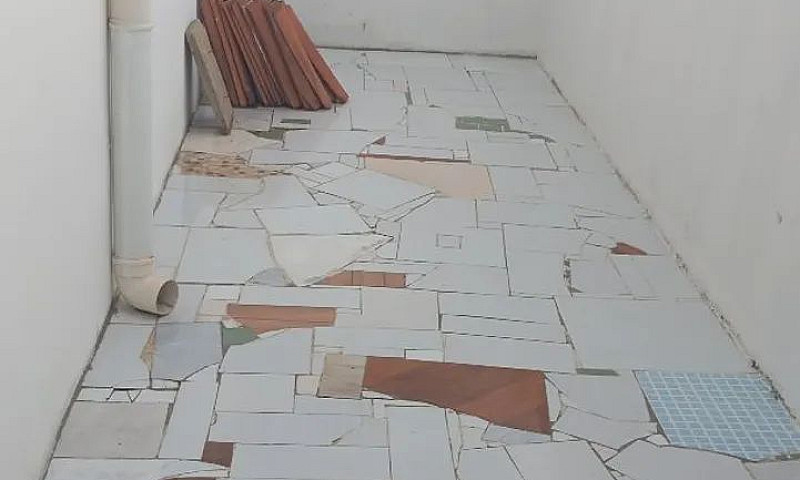 Casa Residencial Esq...
