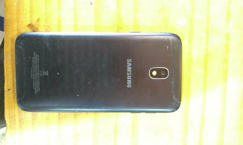 Samsung J7 Pro...