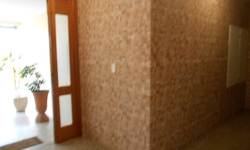 Apartamento Em Parte...