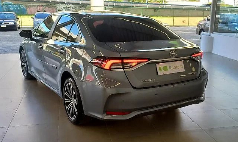 Toyota Corolla Altis...