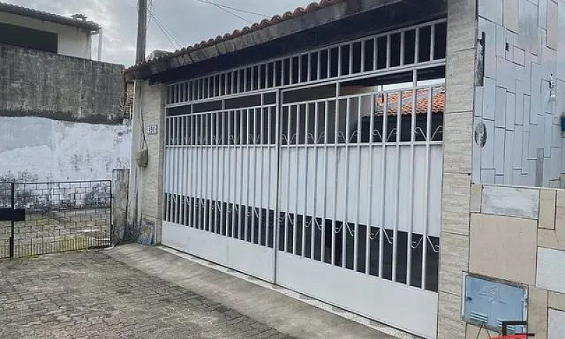 Excelente Casa Com 2...