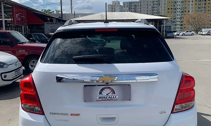 Chevrolet Tracker Lt...