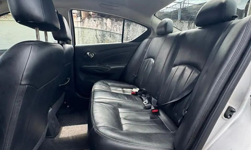 Nissan Versa Sl 1.6 ...