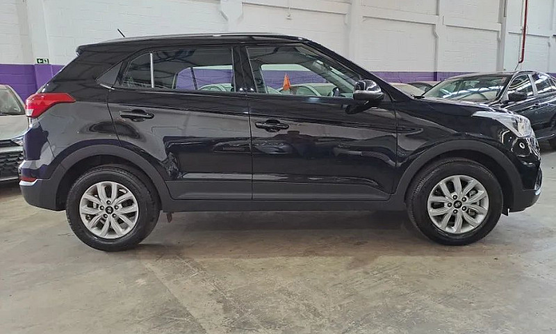 Hyundai Creta Action...