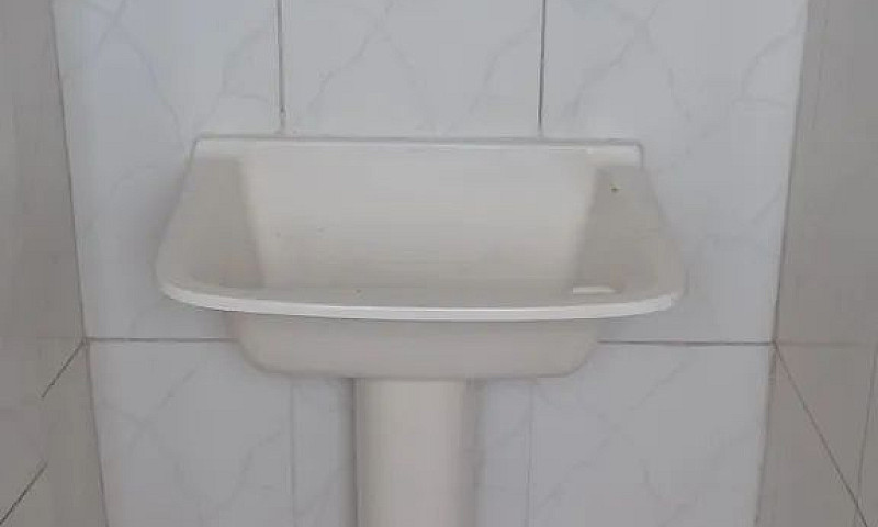 Aluguel De Casa Bair...