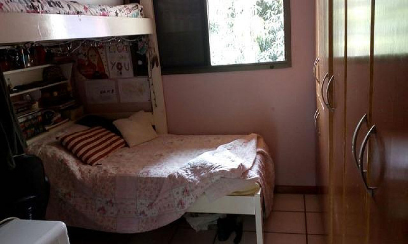 Sobrado Condominio F...