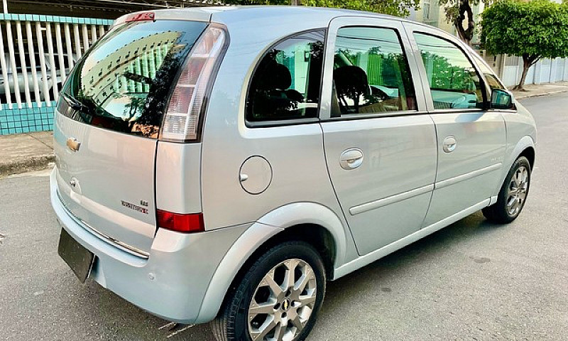 Meriva Premium 1.8 2...