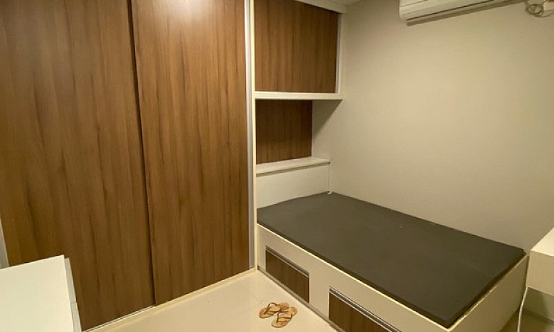 Apartamento Com Móve...