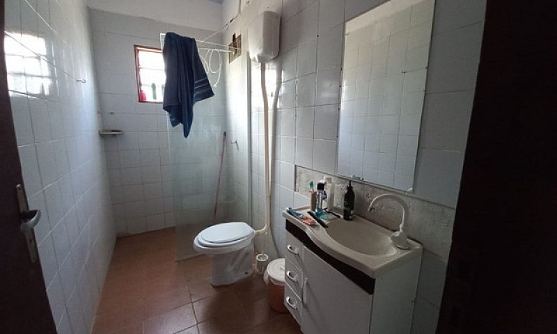 Ótima Casa 3 Quartos...