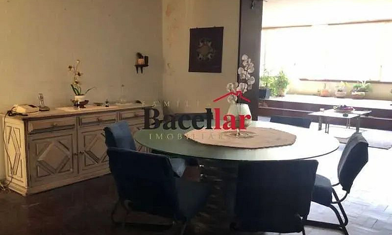 Apartamento - Padrão...