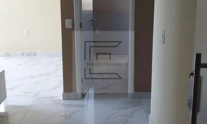 Flat A Poucos Passos...