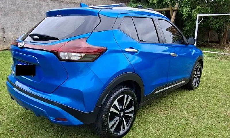 Nissan Kicks Exclusi...