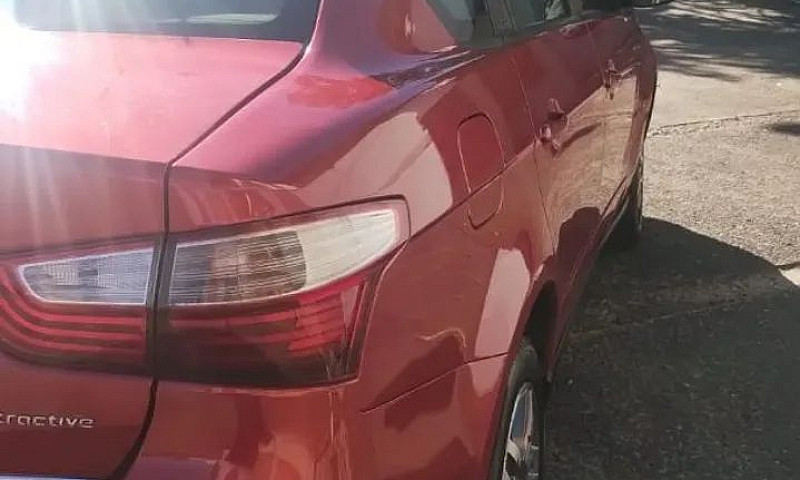 Fiat Grand Siena Att...