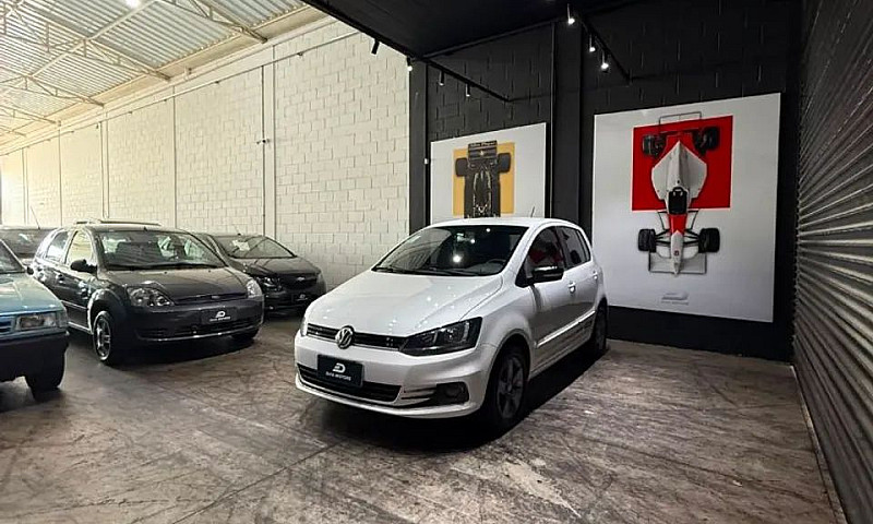 Volkswagen Fox Conne...