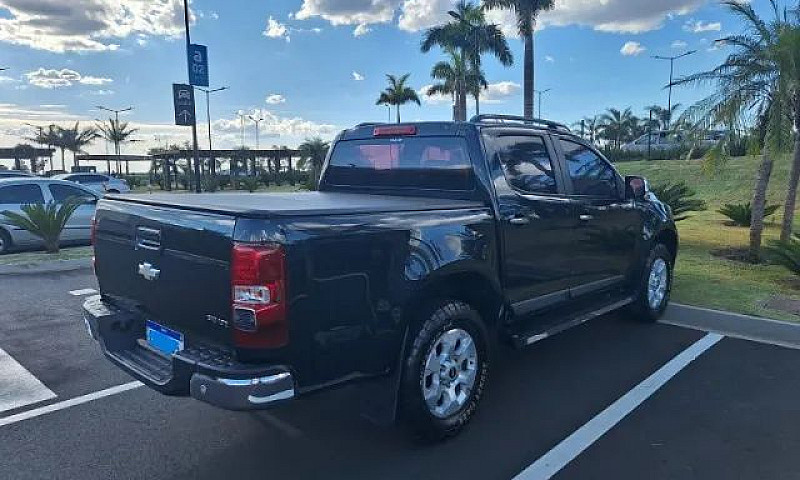 Chevrolet S10 Pick-U...