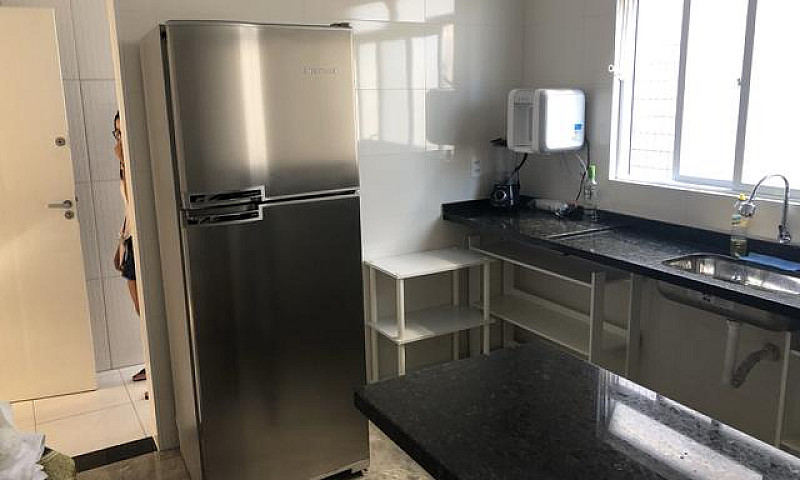 Aluga-Se Apartamento...