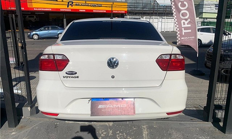 Volkswagen Voyage 20...