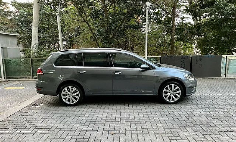Volkswagen Golf Vari...