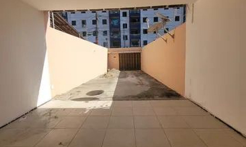 Casa Duplex Com Três...