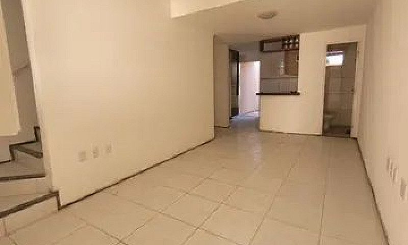 Casa Duplex Com Três...