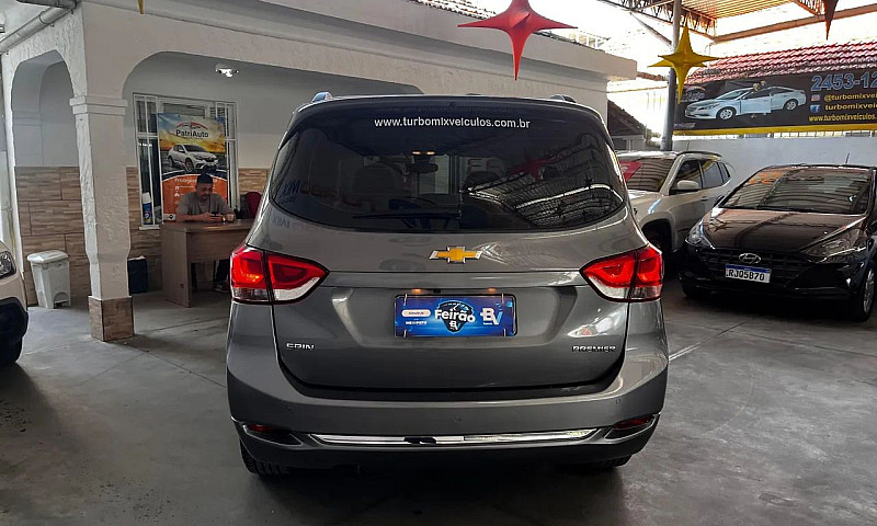 Chevrolet Spin Premi...