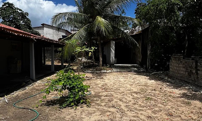 Casa Com 1.200M2...