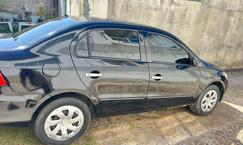 Volkswagen Voyage 1....