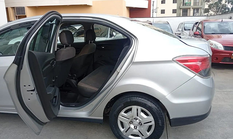 Chevrolet Prisma Sed...